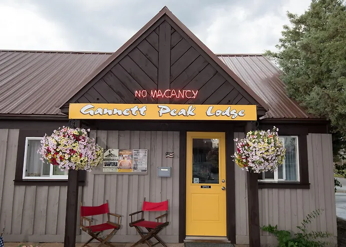 Lodge Gannett Peak *