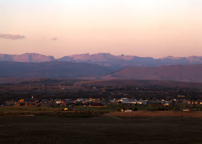 Lodge Gannett Peak