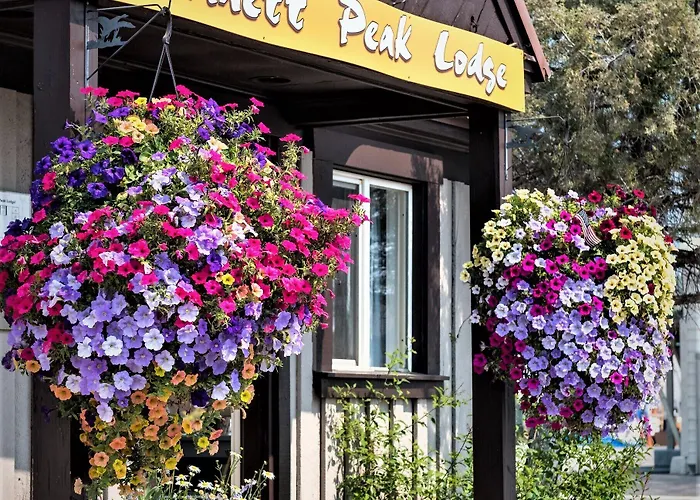 Gannett Peak Lodge *